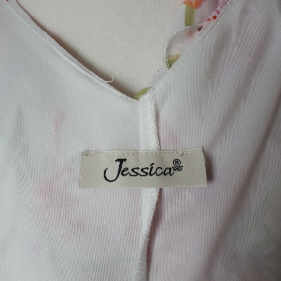 Dress - Picture 8 of 10